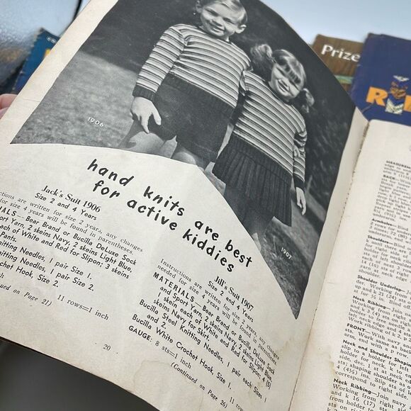 Lot of 10 books and individual patterns baby book from 1944 crochet knitting - Picture 4 of 15